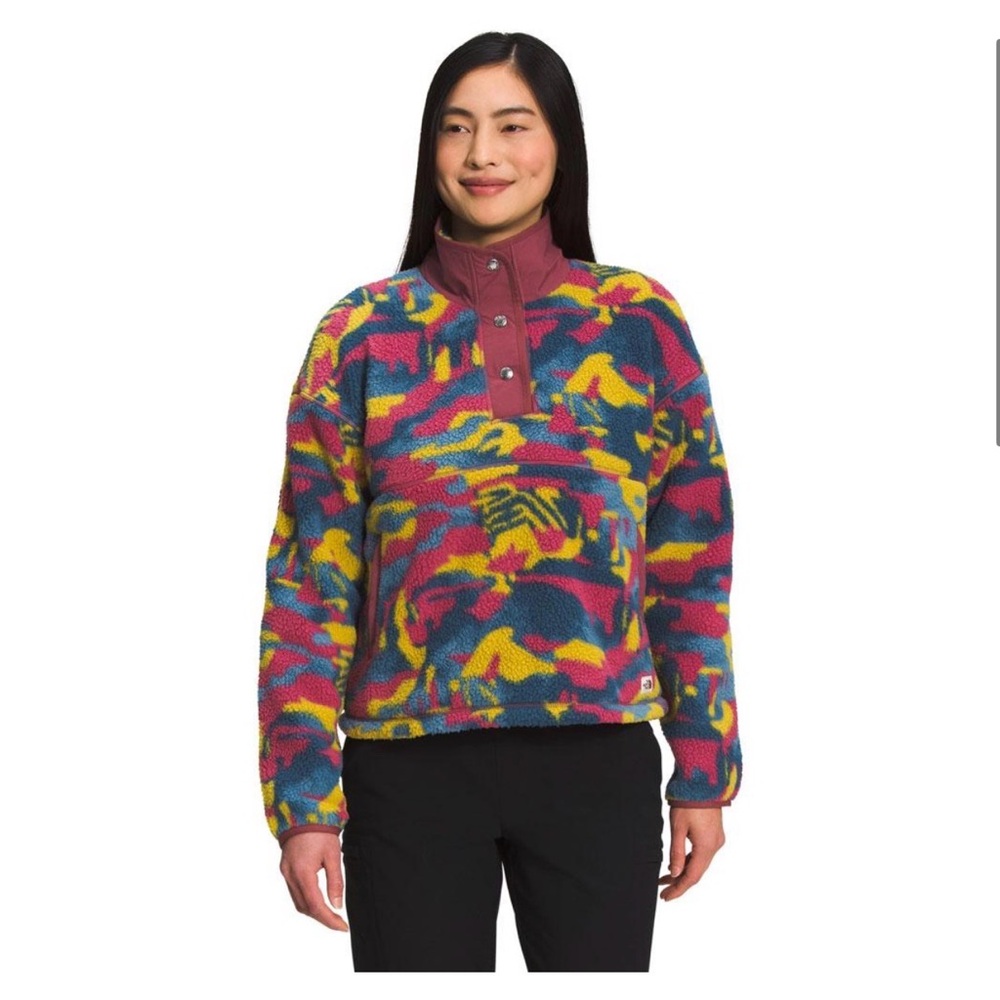 The North Face Multicolor Sherpa Pullover - Blue, Maroon & Yellow